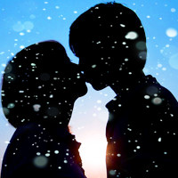 在雪中的唯美情侣写真头像,幸福的样子让人羡慕死了